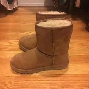 Kids Chestnut Short Uggs